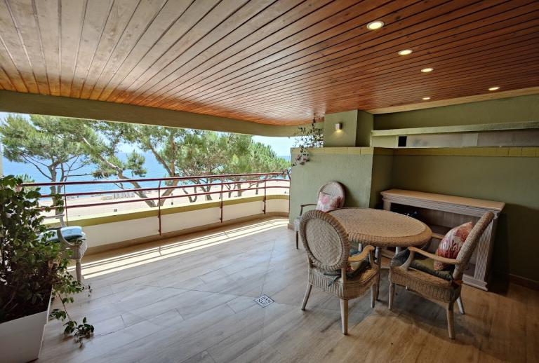 Beautifully renovated apartment with sea view  Playa de Aro